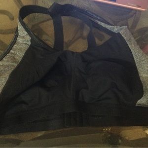 𝅺FULL beauty sport grey black cross back sports bra 38dd